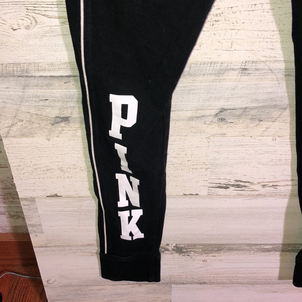 Pink Victoria’s Secret leggings yoga style pants size small black and white​​ - Picture 5 of 5